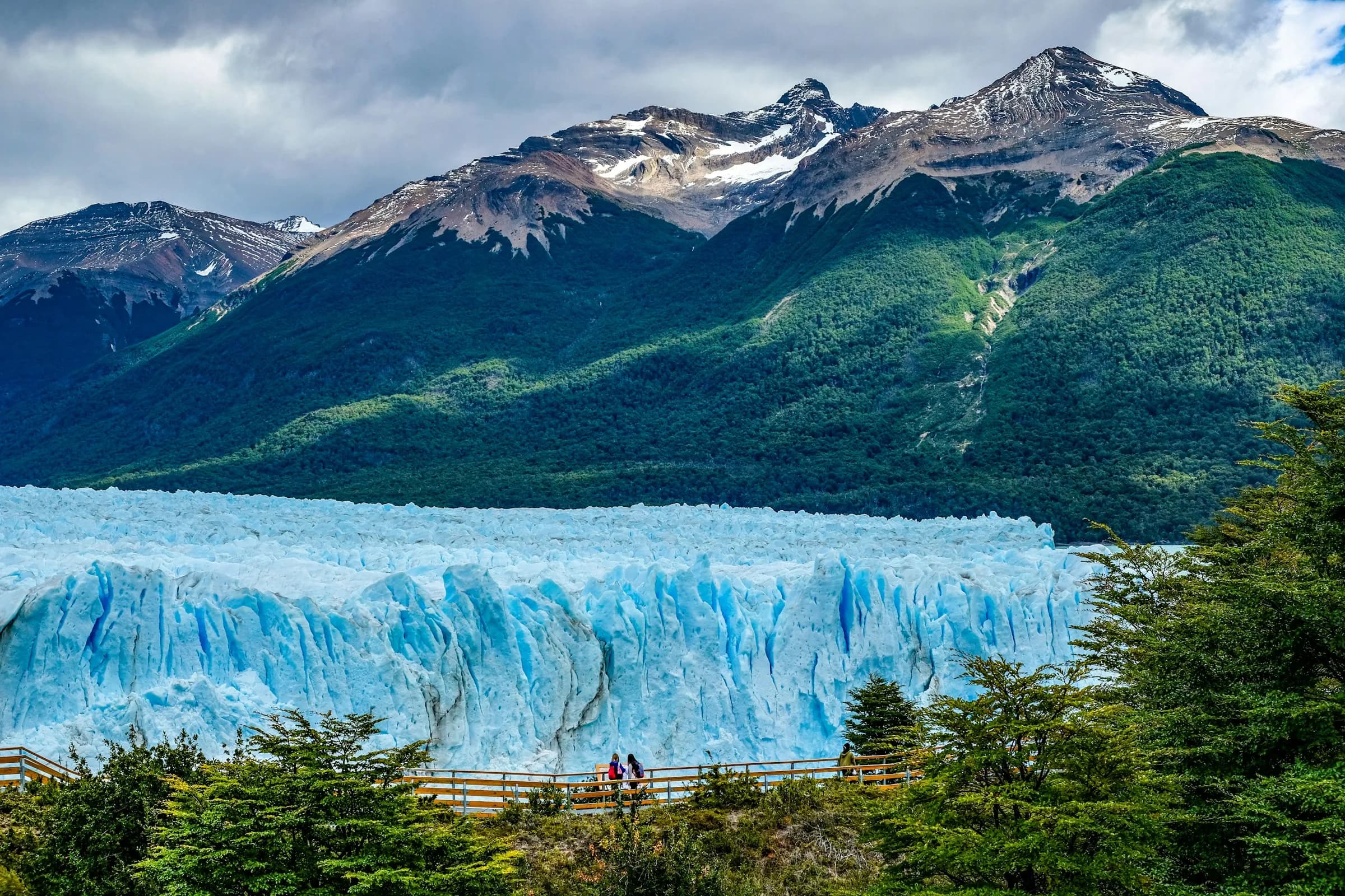 The Perito Moreno Glacier and lake